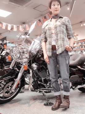 「Harley-Davidson（ハーレーダビッドソン）のアイテム（ブーツ）」を使った、hakkaさん（レディース・152cm）の秋コーディネート