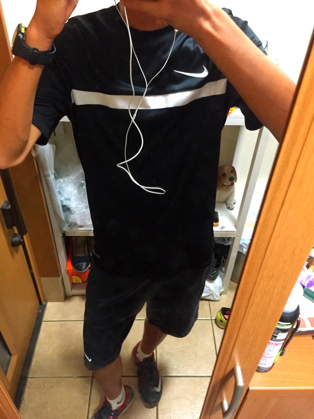 「黒コーデ、ナイキ、ナイキコーデ、オールナイキ、ランニング、ランニングスタイル」｜「NIKEのアイテム（Tシャツ/カットソー、ブラック系）」を使った、H&Kさん（メンズ・180cm）の夏コーディネートの1枚目の写真