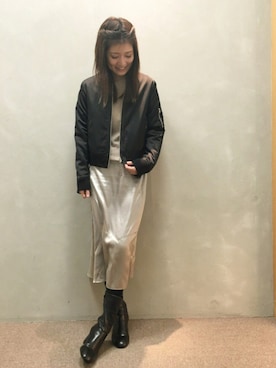 「アイテム（MA-1）」を使った、kinoさん（レディース・156cm）の冬コーディネート