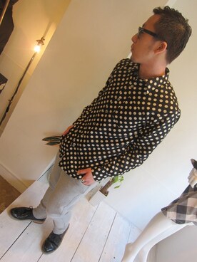 「soe shirts（ソーイシャツ）のアイテム（トップス）」を使った、UNREALREALCLOTHESさん（メンズ・170cm）の冬コーディネート