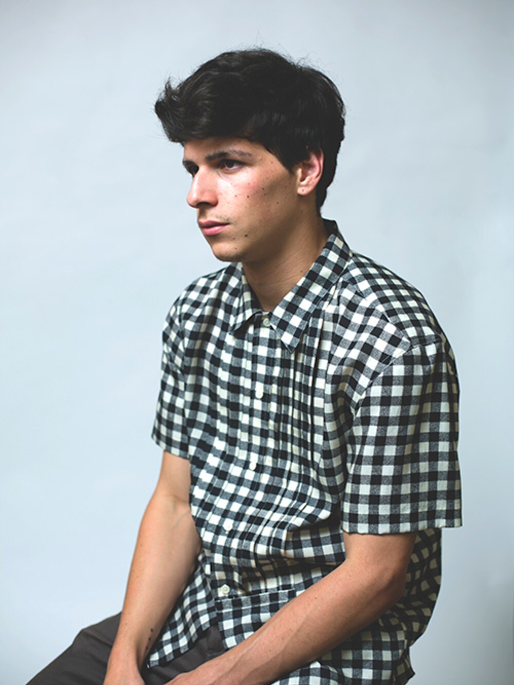 「スケータースタイル、ギンガムチェックシャツ」｜「soe shirtsのGINGHAM CHECK BROAD CLOTH HALF SLEEVE SHIRT WITH PLEATS（シャツ/ブラウス）」を使った、UNREALREALCLOTHESさん（メンズ・178cm）の春コーディネートの1枚目の写真
