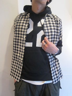「soe shirts（ソーイシャツ）のアイテム（トップス）」を使った、UNREALREALCLOTHESさん（メンズ・180cm）の夏コーディネート