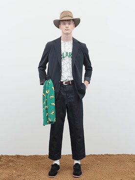 「soe（ソーイ）のアイテム（Tシャツ/カットソー）」を使った、UNREALREALCLOTHESさん（メンズ・178cm）の夏コーディネート