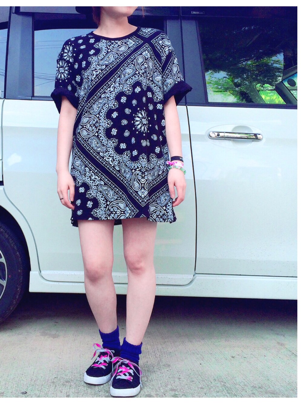 「H&M DIVIDEDのアイテム（Tシャツ/カットソー、ブラック系）」を使った、まーくー(´ω｀)さん（レディース・150cm）の春コーディネートの1枚目の写真