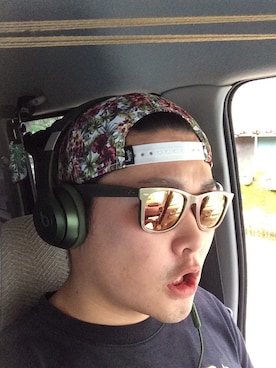 「beats. by dr.dre（ビーツバイドクタードレ）のアイテム（財布/小物）」を使った、Kyo-sukeさん（メンズ・176cm）の春コーディネート