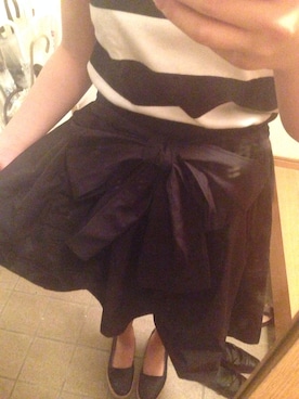 「To b. by agnes b.（トゥービーバイアニエスベー）のWD52 JUPE（スカート、ブラック系）」を使った、koniさん（レディース・155cm）の夏コーディネート