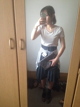 「NANO universe（ナノユニバース）のアイテム（クラッチバッグ、グレー系）」を使った、koniさん（レディース・155cm）の夏コーディネート