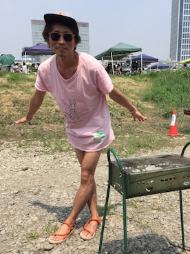 「BBQ」｜「アイテム（ビーチサンダル）」を使った、フリーザ様さん（メンズ・171cm）の夏コーディネート