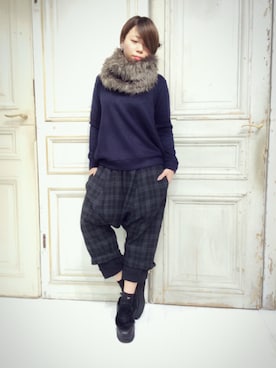 「アイテム（ストール/ショール）」を使った、fukudaさん（レディース・156cm）の秋コーディネート