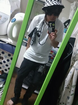 「VISION（ヴィジョン）のアイテム（財布/小物）」を使った、RxYxOxxxさん（メンズ・168cm）の夏コーディネート