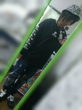 「VANS（バンズ）のアイテム（シューズ、ブラック系）」を使った、RxYxOxxxさん（メンズ・168cm）の秋コーディネート