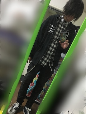 「OLD NAVY（オールドネイビー）のアイテム（シャツ/ブラウス、ブラック系）」を使った、RxYxOxxxさん（メンズ・168cm）の秋コーディネート