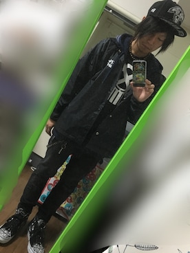 「paisleyのアイテム（パーカー、ブルー系）」を使った、RxYxOxxxさん（メンズ・168cm）の秋コーディネート