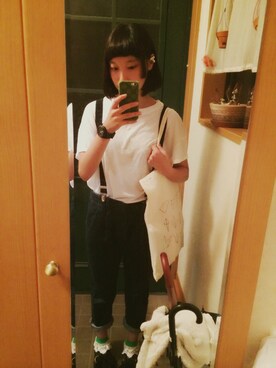 「adidas（アディダス）のアイテム（スニーカー、ブラック系）」を使った、Chiiiさん（レディース・157cm）の秋コーディネート