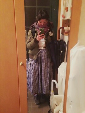 「HELLY HANSEN（ヘリーハンセン）のアイテム（バックパック/リュック、ブラック系）」を使った、Chiiiさん（レディース・157cm）の冬コーディネート