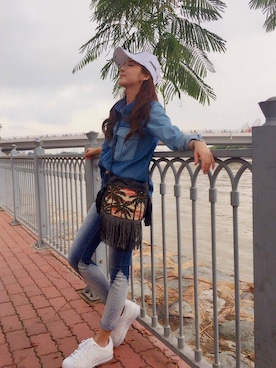 「Saint Laurent（サンローラン）のアイテム（バッグ、ブラウン系）」を使った、Darastyleさん（レディース）の秋コーディネート