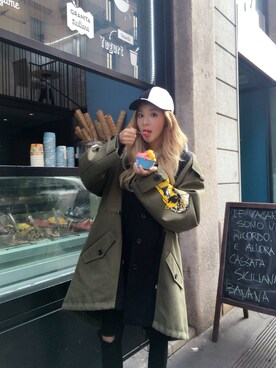 「MOSCHINO（モスキーノ）のアイテム（ジャケット/アウター、グリーン系）」を使った、Darastyleさん（レディース）の秋コーディネート