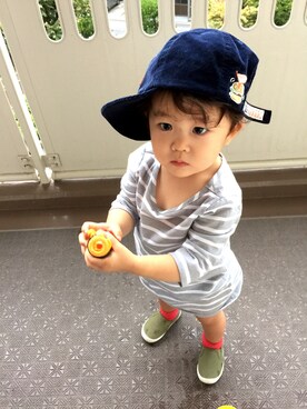 「abcd（ナシ）のアイテム（キャップ）」を使った、Himariさん（キッズ・80cm）の秋コーディネート