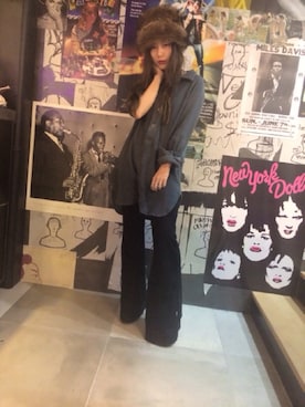 辻のぞみさんのコーディネート