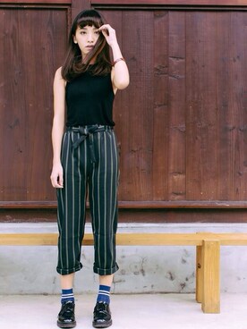 「PULL&BEAR（プルアンドベア）のアイテム（ブーツ）」を使った、菲奈Finaさん（レディース・161cm）の秋コーディネート