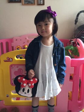「indigoのアイテム（デニムジャケット、ホワイト系）」を使った、UUさん（キッズ）の夏コーディネート