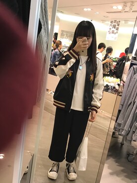 「TYAKASHAのアイテム（ブルゾン）」を使った、相葉久稚さん（レディース・156cm）の秋コーディネート