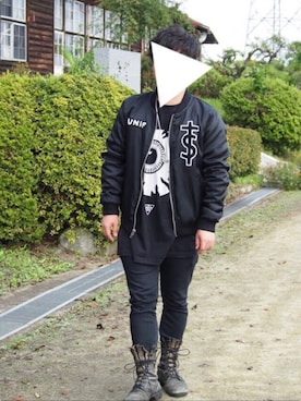 「UNIF（ユニフ）のアイテム（ミリタリージャケット）」を使った、Shotaさん（メンズ・163cm）の秋コーディネート