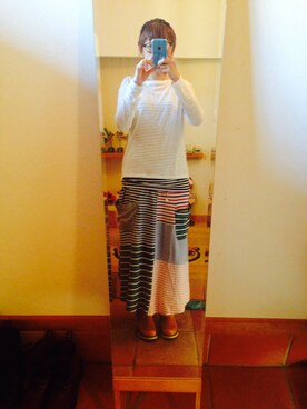 「UNIQLO（ユニクロ）のアイテム（Tシャツ/カットソー、ホワイト系）」を使った、なあのさん（レディース・158cm）の秋コーディネート