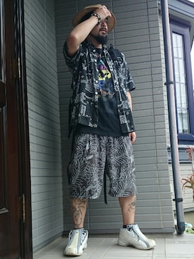 「FLIP THE SCRIPT（フリップザスクリプト）のアイテム（トップス）」を使った、M.Aさん（メンズ・170cm）の夏コーディネート
