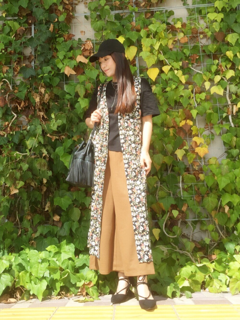 RAY CASSIN（レイカズン）の「花柄ロングジレ（ベスト）」 - WEAR