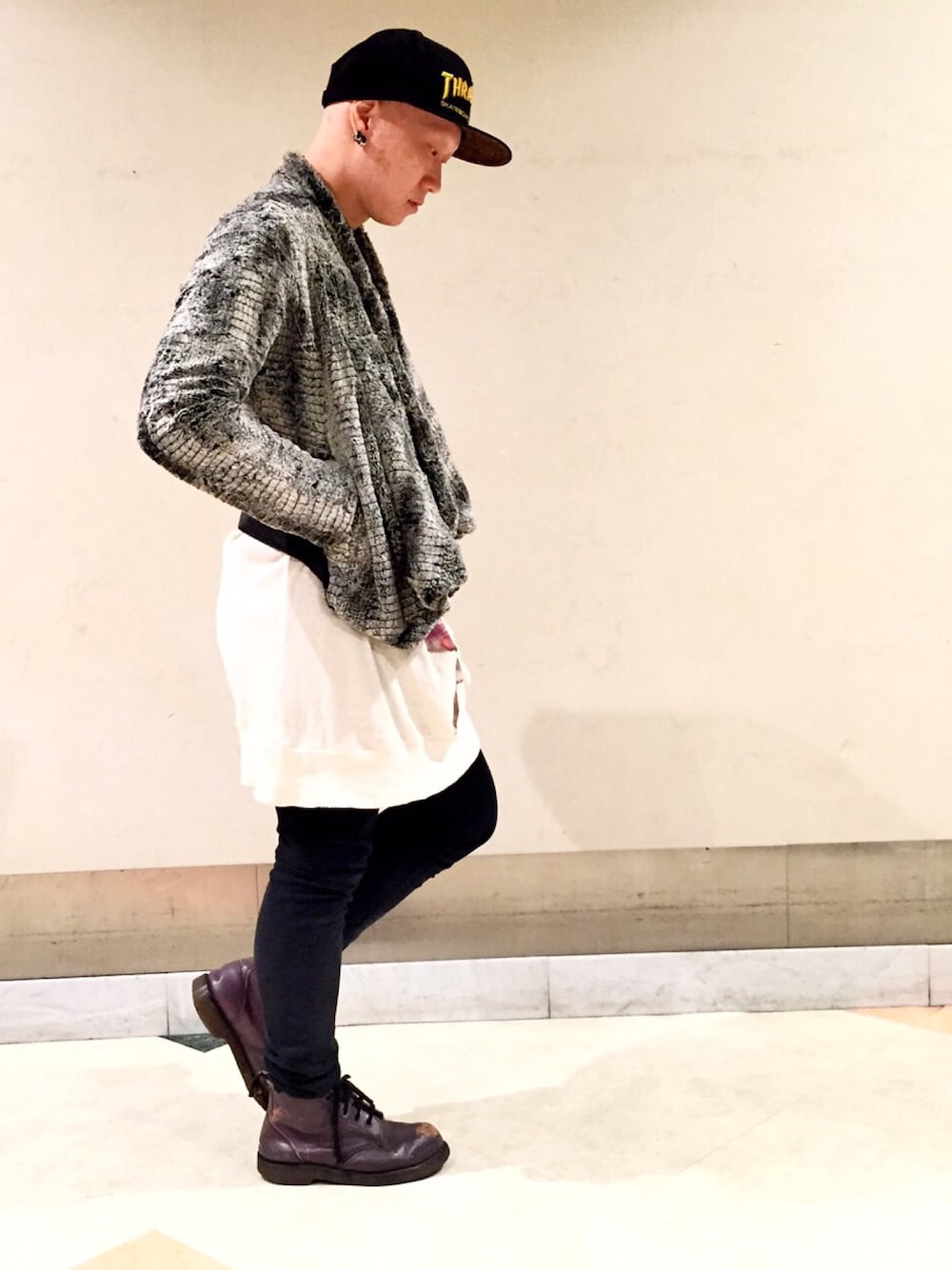 「NOZOMI ISHIGURO、ヨウジヤマモト、Y's、ファーアウター、Dr.Martens、春服、スキニー」｜「正面からのアイテム（その他、その他）」を使った、田中ショヲタさん（メンズ・165cm）の冬コーディネートの1枚目の写真