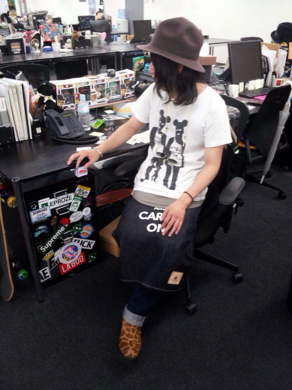 「ハット、KIDS LOVE GAITE、帰り際のWEAR」｜「KIDS LOVE GAITEのキッズラブゲイト（ブーツ、その他）」を使った、大住ゆうたさん（メンズ・165cm）の夏コーディネートの1枚目の写真
