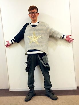 「SMACK ENGINEER（スマックエンジニア）のアイテム（トップス）」を使った、ロバート馬場裕之さん（メンズ・181cm）の秋コーディネート