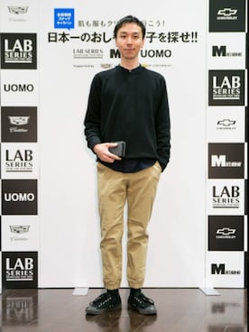 「ノーカラーシャツ」｜「アイテム（スウェット）」を使った、MICHYさん（メンズ・178cm）の春コーディネート