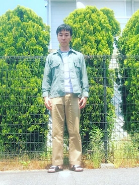 「N.HOOLYWOOD（N.ハリウッド）のアイテム（チノパンツ）」を使った、MICHYさん（メンズ・178cm）の春コーディネート