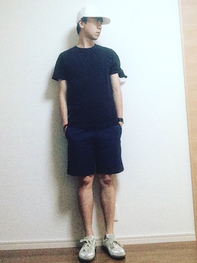 「JW Anderson（ジェイダブリューアンダーソン）のアイテム（Tシャツ/カットソー）」を使った、MICHYさん（メンズ・178cm）の夏コーディネート