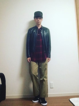 「N.HOOLYWOOD（N.ハリウッド）のアイテム（チノパンツ）」を使った、MICHYさん（メンズ・178cm）の秋コーディネート