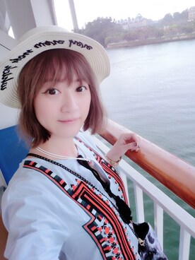 濱小步Celine Cさんのコーディネート