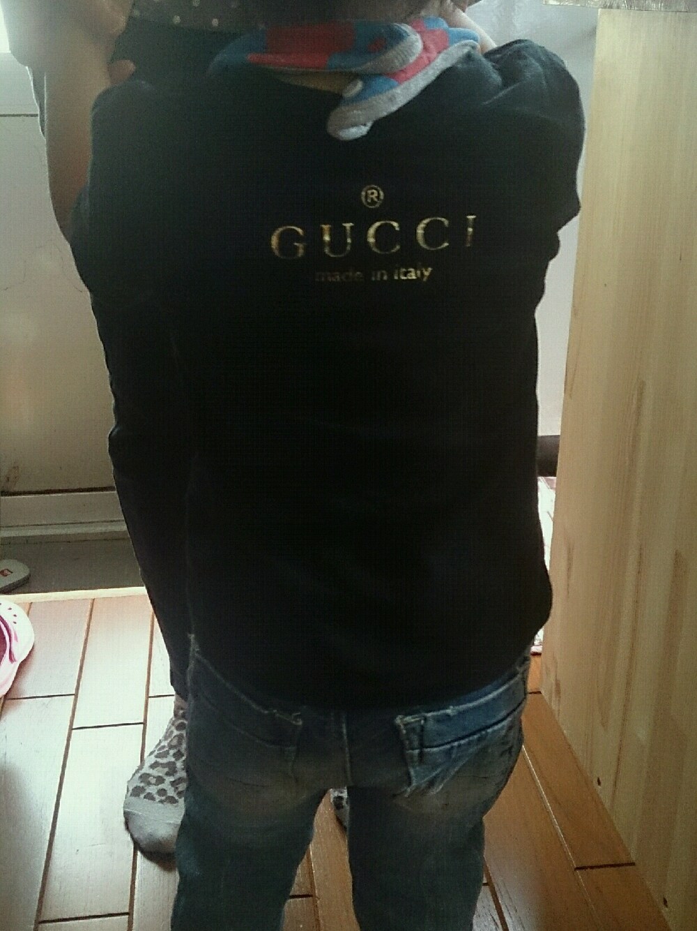 「GUCCI、キッズコーデ、男の子」｜「GUCCIのアイテム（トップス、ブラック系）」を使った、oskyさん（キッズ・90cm）の夏コーディネートの1枚目の写真