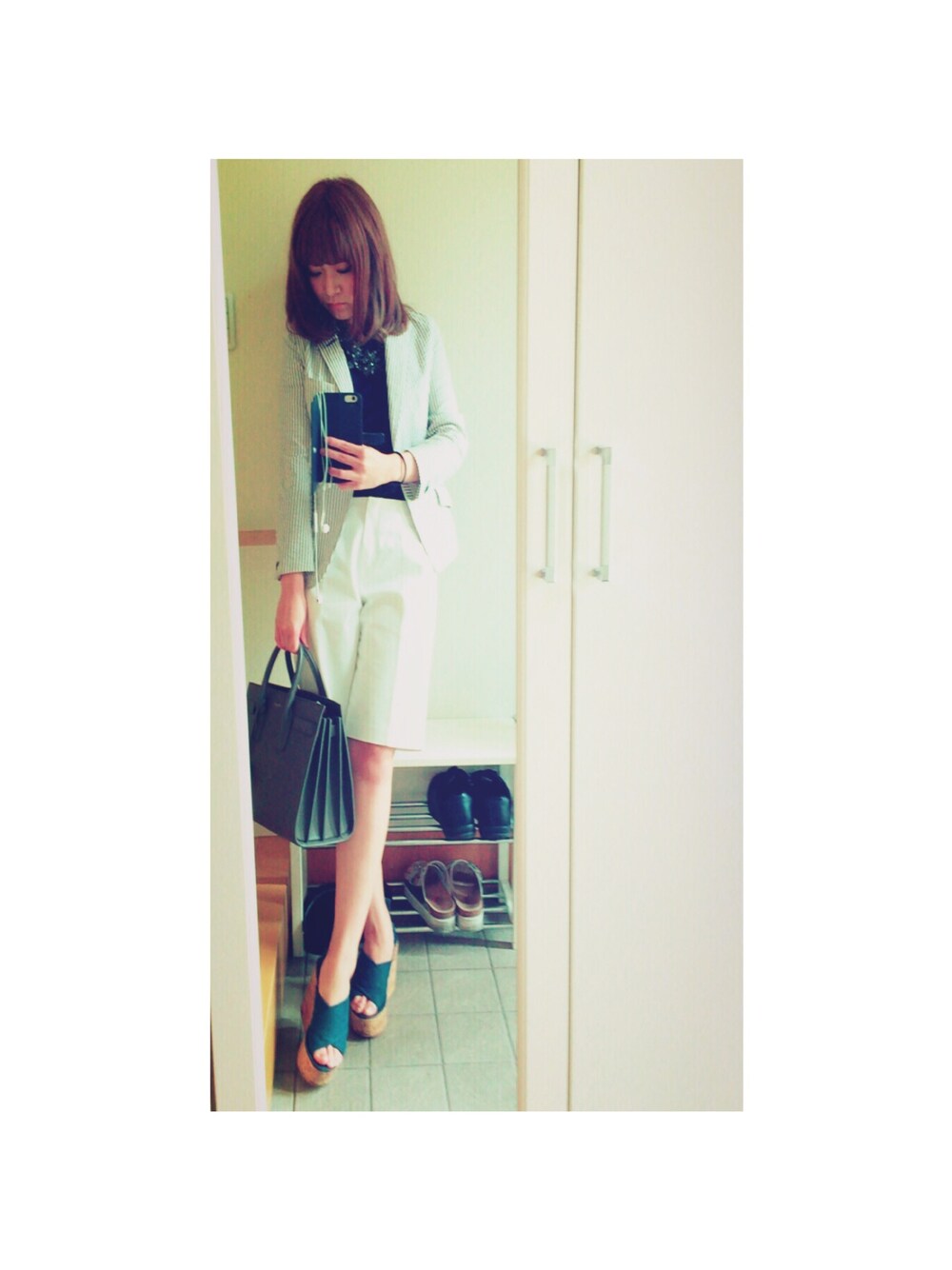 「The DUFFER of ST.GEORGEのアイテム（テーラードジャケット、ホワイト系）」を使った、✡mi-mi✡さん（レディース・160cm）の春コーディネートの1枚目の写真