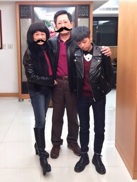 「red」｜「アイテム（ライダースジャケット）」を使った、KARIさん（メンズ・155cm）の冬コーディネート