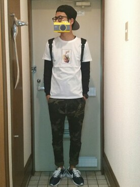 「fragment design（フラグメントデザイン）のアイテム（Tシャツ/カットソー）」を使った、ノディーさん（メンズ・174cm）の秋コーディネート