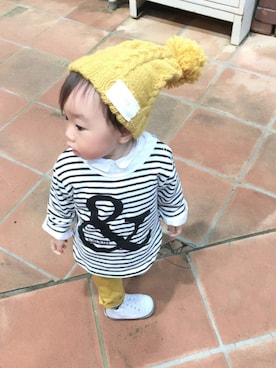 「H&M（エイチ・アンド・エム）のアイテム（シャツ/ブラウス、ホワイト系）」を使った、iyori2015さん（キッズ・80cm）の秋コーディネート