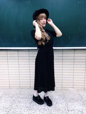 「school」｜「アイテム（ワンピース/ドレス）」を使った、水彩筆さん（レディース・152cm）の冬コーディネート