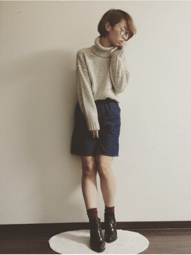 「GU（ジーユー）のアイテム（ニット/セーター、ホワイト系）」を使った、RINさん（レディース・162cm）の秋コーディネート