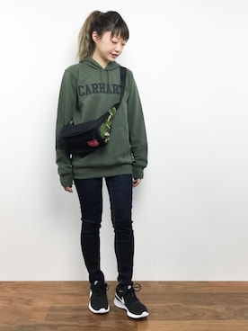 「Carhartt WIP（カーハートダブリューアイピー）のアイテム」を使った、いぴさん（レディース・152cm）の夏コーディネート