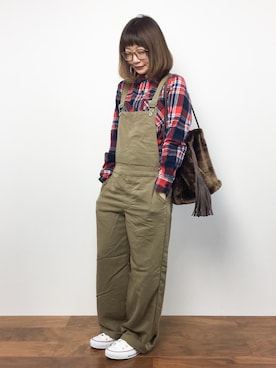 「ゆるカジ」｜「アイテム（オールインワン・サロペット）」を使った、いぴさん（レディース・152cm）の秋コーディネート