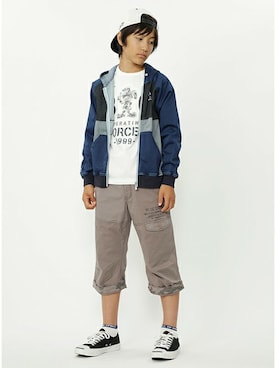 「アクティブ」｜「アイテム（Tシャツ/カットソー）」を使った、kladskap　クレードスコープさん（キッズ・158cm）の秋コーディネート