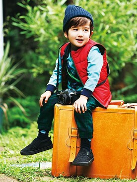 「アイテム（ベスト、レッド系）」を使った、kladskap　クレードスコープさん（キッズ・91cm）の秋コーディネート