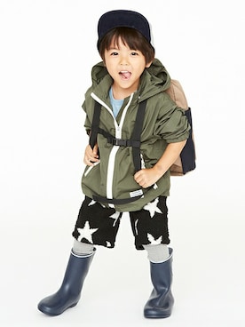 「b・ROOM（ビールーム）のアイテム（ジャケット/アウター）」を使った、kladskap　クレードスコープさん（キッズ・99cm）の秋コーディネート